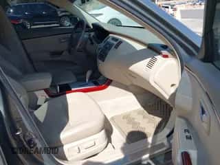 2006 Hyundai Azera SE с VIN KMHFC46F76A100535, выставлен на аукционе IAAI как лот 41969960 с пробегом 91 131 миль миль и . История ставок и продаж доступна на DreamBid. Изображение 5.