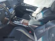 ✅ 2013 Infiniti M • VIN: JN1BY1AP2DM510032 • Лот: 41419738. Опубликован ранее на IAAI с пробегом 238 420 миль. Бесплатный доступ к архиву аукционных продаж из США и подробный отчёт об истории автомобиля на DreamBid. Изображение 5.