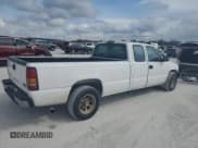 ✅ 2002 GMC Sierra 1500 SLE • VIN: 1GTEC19V22E206525 • Lot: 45878485. Listed on Copart with 198,532 mi. Free auction sales archive from the USA and detailed vehicle history report at DreamBid. Image 3.