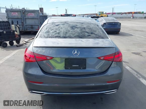 ✅ 2022 Mercedes-Benz C 300 • VIN: W1KAF4GB0NR053260 • Лот: 43422619. Опубликован ранее на IAAI с пробегом 57 668 миль. Бесплатный доступ к архиву аукционных продаж из США и подробный отчёт об истории автомобиля на DreamBid. Изображение 17.