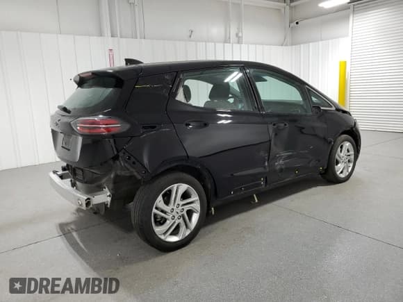 ✅ 2023 Chevrolet Bolt EV 1LT • VIN: 1G1FW6S06P4178418 • Lot: 56703465. Wystawiony na Copart z przebiegiem 42 582 mil. Bezpłatny archiwum sprzedaży aukcyjnych z USA i szczegółowy raport historii pojazdu na DreamBid. Zdjęcie 3.