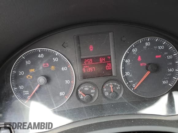 ✅ 2007 Volkswagen Rabbit • VIN: WVWCR71K37W080848 • Lot: 60761815. Wystawiony na Copart z przebiegiem 91 397 mil. Bezpłatny archiwum sprzedaży aukcyjnych z USA i szczegółowy raport historii pojazdu na DreamBid. Zdjęcie 9.