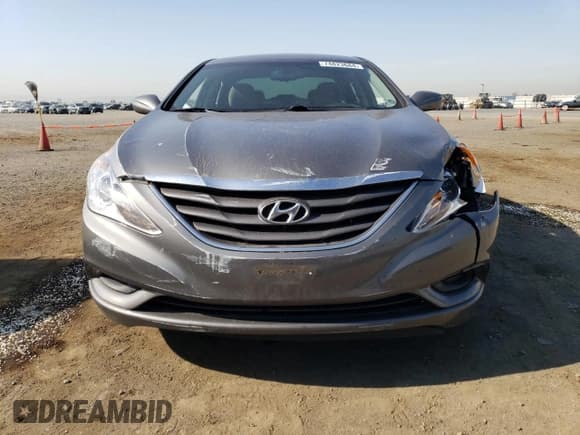 ✅ 2013 Hyundai Sonata GLS • VIN: 5NPEB4ACXDH547799 • Lot: 74823684. Listed on Copart with 121,246 mi. Free auction sales archive from the USA and detailed vehicle history report at DreamBid. Image 5.