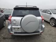 ✅ 2010 Toyota RAV4 Sport • VIN: JTMWF4DV0A5017729 • Lot: 93554915. Listed on Copart with 123,470 mi. Free auction sales archive from the USA and detailed vehicle history report at DreamBid. Image 6.