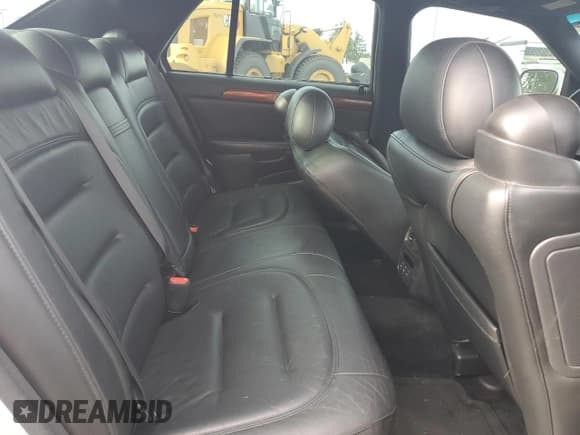 ✅ 2000 Cadillac DeVille • VIN: 1G6KD54Y6YU356910 • Lot: 65609955. Wystawiony na Copart z przebiegiem 103 282 mil. Bezpłatny archiwum sprzedaży aukcyjnych z USA i szczegółowy raport historii pojazdu na DreamBid. Zdjęcie 10.