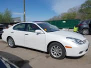 ✅ 2004 Lexus ES 350 • VIN: JTHBA30G945001806 • Lot: 42027534. Wystawiony na IAAI z przebiegiem 132 323 mil. Bezpłatny archiwum sprzedaży aukcyjnych z USA i szczegółowy raport historii pojazdu na DreamBid. Zdjęcie 13.