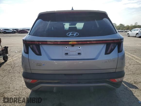 ✅ 2023 Hyundai Tucson Limited • VIN: KM8JECA16PU119894 • Lot: 72240944. Wystawiony na Copart z przebiegiem 9 606 mil. Bezpłatny archiwum sprzedaży aukcyjnych z USA i szczegółowy raport historii pojazdu na DreamBid. Zdjęcie 6.