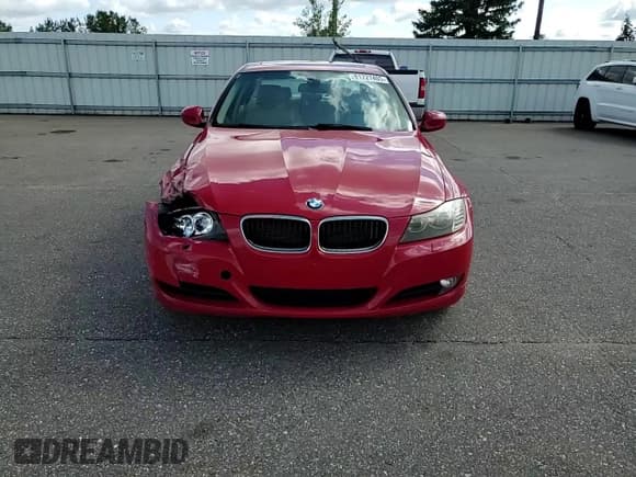 ✅ 2011 BMW 3 Series 328i xDrive • VIN: WBAPK7C55BA972891 • Лот: 81727405. Опубликован ранее на Copart с пробегом 152 536 миль. Бесплатный доступ к архиву аукционных продаж из США и подробный отчёт об истории автомобиля на DreamBid. Изображение 13.