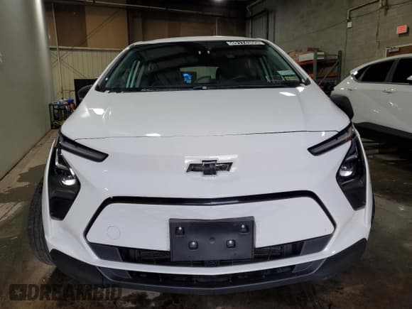 ✅ 2023 Chevrolet Bolt EV 1LT • VIN: 1G1FW6S01P4188483 • Lot: 49174305. Wystawiony na Copart z przebiegiem 34 193 mil. Bezpłatny archiwum sprzedaży aukcyjnych z USA i szczegółowy raport historii pojazdu na DreamBid. Zdjęcie 5.