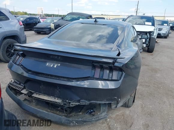 ✅ 2024 Ford Mustang GT • VIN: 1FA6P8CF7R5426245 • Lot: 43342018. Listed on IAAI with 16,566 mi. Free auction sales archive from the USA and detailed vehicle history report at DreamBid. Image 16.