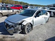 ✅ 2022 Nissan Altima SR • VIN: 1N4BL4CV5NN351775 • Лот: 43448630. Опубликован ранее на IAAI с пробегом 78 615 миль. Бесплатный доступ к архиву аукционных продаж из США и подробный отчёт об истории автомобиля на DreamBid. Изображение 6.