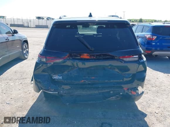 ✅ 2022 Jeep Grand Cherokee • VIN: 1C4RJYB67N8718013 • Lot: 42725067. Listed on IAAI with 24,230 mi. Free auction sales archive from the USA and detailed vehicle history report at DreamBid. Image 16.