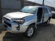 ✅ 2024 Toyota 4Runner SR5 Premium • VIN: JTENU5JR0R6250526 • Лот: 66613125. Опубликован ранее на Copart с пробегом 3 007 миль. Бесплатный доступ к архиву аукционных продаж из США и подробный отчёт об истории автомобиля на DreamBid. Изображение 1.