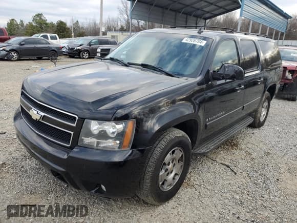 ✅ 2007 Chevrolet Suburban LTZ • VIN: 3GNFK16347G192502 • Lot: 42926704. Wystawiony na Copart z przebiegiem Nie podano. Bezpłatny archiwum sprzedaży aukcyjnych z USA i szczegółowy raport historii pojazdu na DreamBid. Zdjęcie 1.