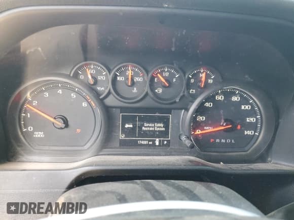 ✅ 2019 Chevrolet Silverado 1500 Work Truck • VIN: 1GCPWAEH5KZ288517 • Lot: 49220895. Wystawiony na Copart z przebiegiem 174 081 mil. Bezpłatny archiwum sprzedaży aukcyjnych z USA i szczegółowy raport historii pojazdu na DreamBid. Zdjęcie 9.