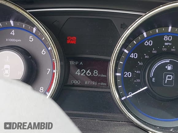 ✅ 2011 Hyundai Sonata GLS • VIN: 5NPEB4AC7BH215915 • Лот: 43251965. Опубликован ранее на IAAI с пробегом 67 196 миль. Бесплатный доступ к архиву аукционных продаж из США и подробный отчёт об истории автомобиля на DreamBid. Изображение 7.