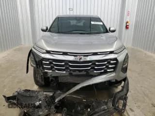 ✅ 2025 Chevrolet Equinox FWD LT • VIN: 3GNAXHEG2SL227756 • Lot: 69104605. Wystawiony na Copart z przebiegiem 21 585 mil. Bezpłatny archiwum sprzedaży aukcyjnych z USA i szczegółowy raport historii pojazdu na DreamBid. Zdjęcie 5.