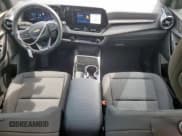 ✅ 2025 Chevrolet Equinox FWD LT • VIN: 3GNAXHEG5SL134486 • Lot: 64099145. Wystawiony na Copart z przebiegiem 7 013 mil. Bezpłatny archiwum sprzedaży aukcyjnych z USA i szczegółowy raport historii pojazdu na DreamBid. Zdjęcie 8.