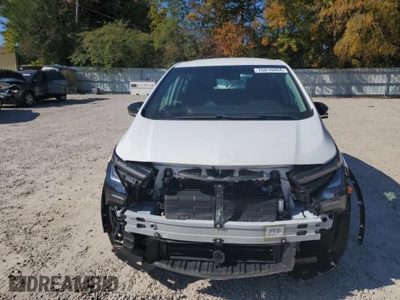 ✅ 2023 Chevrolet Bolt EV 2LT • VIN: 1G1FX6S06P4153001 • Lot: 76810884. Wystawiony na Copart z przebiegiem 12 303 mil. Bezpłatny archiwum sprzedaży aukcyjnych z USA i szczegółowy raport historii pojazdu na DreamBid. Zdjęcie 5.