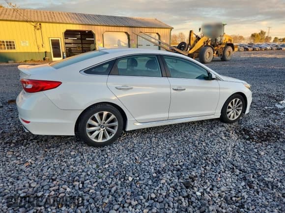 ✅ 2015 Hyundai Sonata Limited • VIN: 5NPE34AF9FH044033 • Лот: 91979335. Опубликован ранее на Copart с пробегом 134 437 миль. Бесплатный доступ к архиву аукционных продаж из США и подробный отчёт об истории автомобиля на DreamBid. Изображение 3.