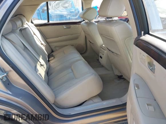 ✅ 2007 Cadillac DTS Luxury I • VIN: 1G6KD57Y97U110573 • Lot: 43699585. Listed on IAAI with 79,651 mi. Free auction sales archive from the USA and detailed vehicle history report at DreamBid. Image 8.