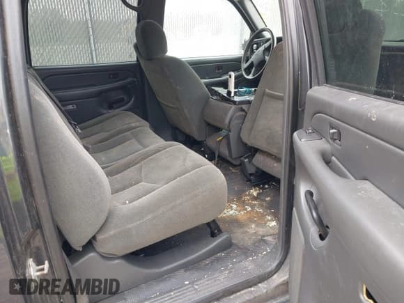 ✅ 2004 Chevrolet Silverado 2500HD LS • VIN: 1GCHK23184F169506 • Лот: 42085720. Опубликован ранее на IAAI с пробегом 261 344 миль. Бесплатный доступ к архиву аукционных продаж из США и подробный отчёт об истории автомобиля на DreamBid. Изображение 8.