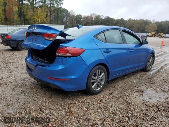 ✅ 2017 Hyundai Elantra Value Edition • VIN: 5NPD84LF5HH118481 • Lot: 90295175. Listed on Copart with 97,422 mi. Free auction sales archive from the USA and detailed vehicle history report at DreamBid. Image 3.