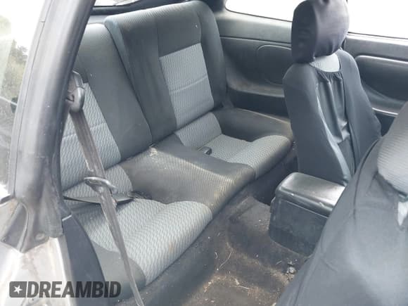 ✅ 1997 Toyota Celica ST • VIN: JT2DB02T1V0071940 • Lot: 42253865. Wystawiony na IAAI z przebiegiem 256 317 mil. Bezpłatny archiwum sprzedaży aukcyjnych z USA i szczegółowy raport historii pojazdu na DreamBid. Zdjęcie 8.