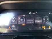 ✅ 2025 Jeep Grand Cherokee Limited • VIN: 1C4RJKBG3S8701338 • Lot: 71668735. Wystawiony na Copart z przebiegiem 21 mil. Bezpłatny archiwum sprzedaży aukcyjnych z USA i szczegółowy raport historii pojazdu na DreamBid. Zdjęcie 9.