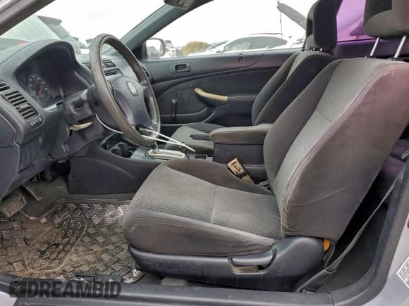 ✅ 2005 Honda Civic VP • VIN: 1HGEM221X5L057843 • Lot: 95028815. Wystawiony na Copart z przebiegiem 249 621 mil. Bezpłatny archiwum sprzedaży aukcyjnych z USA i szczegółowy raport historii pojazdu na DreamBid. Zdjęcie 7.