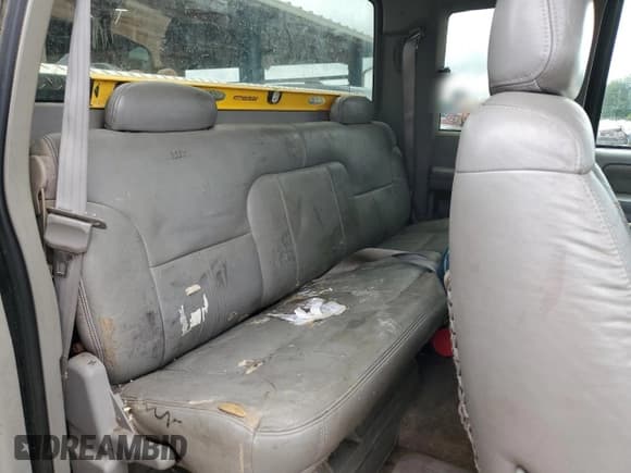 ✅ 1998 GMC Sierra 1500 • VIN: 1GTEK19R1WR500406 • Лот: 59254225. Опубликован ранее на Copart с пробегом 271 184 миль. Бесплатный доступ к архиву аукционных продаж из США и подробный отчёт об истории автомобиля на DreamBid. Изображение 10.