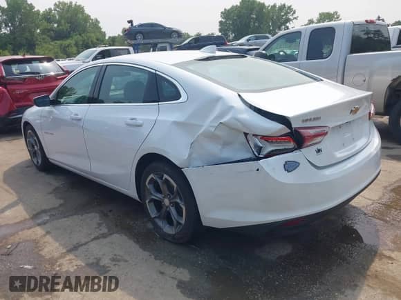 2020 Chevrolet Malibu LT with VIN 1G1ZD5ST3LF116500, listed as a IAAI auction lot 42922844 with 112,589 mi miles and . Bid and sale history available at DreamBid. Image 3.