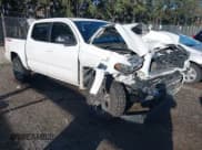 ✅ 2017 Toyota Tacoma TRD Sport • VIN: 3TMCZ5AN5HM101876 • Lot: 43658145. Wystawiony na IAAI z przebiegiem 121 578 mil. Bezpłatny archiwum sprzedaży aukcyjnych z USA i szczegółowy raport historii pojazdu na DreamBid. Zdjęcie 1.