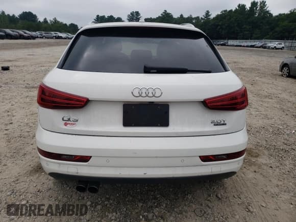 ✅ 2018 Audi Q3 Premium • VIN: WA1ECCFSXJR026670 • Lot: 68262515. Wystawiony na Copart z przebiegiem 61 352 mil. Bezpłatny archiwum sprzedaży aukcyjnych z USA i szczegółowy raport historii pojazdu na DreamBid. Zdjęcie 6.