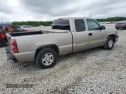 ✅ 2003 Chevrolet Silverado 1500 • VIN: 2GCEC19T931204708 • Лот: 55416945. Опубликован ранее на Copart с пробегом 201 166 миль. Бесплатный доступ к архиву аукционных продаж из США и подробный отчёт об истории автомобиля на DreamBid. Изображение 3.