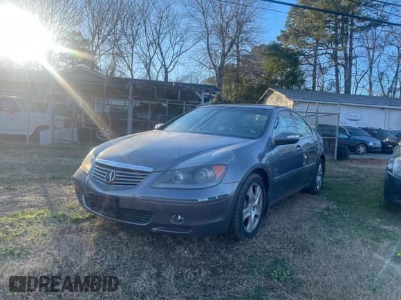 ✅ 2008 Acura RL • VIN: JH4KB16538C002216 • Lot: 85506324. Listed on Copart with 254,904 mi. Free auction sales archive from the USA and detailed vehicle history report at DreamBid. Image 2.