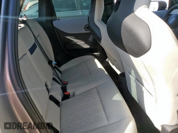 ✅ 2025 MINI Hardtop 4 Door Cooper S • VIN: WMW53GD08S2W73932 • Lot: 84073345. Listed on Copart with 1,291 mi. Free auction sales archive from the USA and detailed vehicle history report at DreamBid. Image 10.