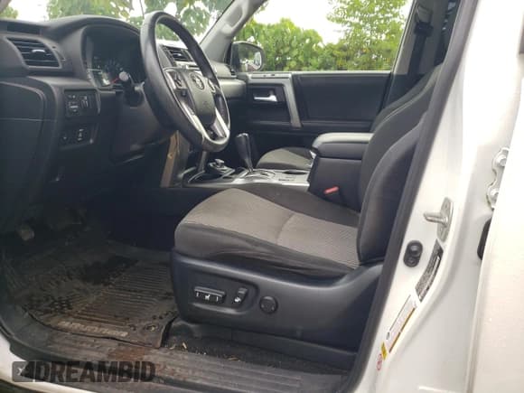 ✅ 2019 Toyota 4Runner Limited Nightshade • VIN: JTEBU5JR5K5708124 • Lot: 69173945. Listed on Copart with 100,958 mi. Free auction sales archive from the USA and detailed vehicle history report at DreamBid. Image 7.