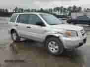 2006 Honda Pilot LX z VIN 2HKYF18136H532911, wystawiony jako Copart lot #84484025 z przebiegiem 154 572 mil mil oraz Szkoda całkowita • Salvage title. Historia ofert i sprzedaży dostępna na DreamBid. Obrazek 4.
