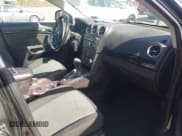 ✅ 2014 Chevrolet Captiva Sport LT • VIN: 3GNAL3EK5ES528616 • Lot: 42298243. Wystawiony na IAAI z przebiegiem 132 835 mil. Bezpłatny archiwum sprzedaży aukcyjnych z USA i szczegółowy raport historii pojazdu na DreamBid. Zdjęcie 5.