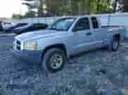 2006 Dodge Dakota ST with VIN 1D7HW22K66S716755, listed as a Copart auction lot 70983965 with 151,693 mi miles and Salvage title. Bid and sale history available at DreamBid. Image 1.