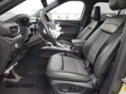 ✅ 2022 Ford Explorer Timberline • VIN: 1FMSK8JH5NGC50513 • Lot: 54243505. Wystawiony na Copart z przebiegiem 38 873 mil. Bezpłatny archiwum sprzedaży aukcyjnych z USA i szczegółowy raport historii pojazdu na DreamBid. Zdjęcie 7.