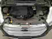 2018 Ford Escape SE z VIN 1FMCU9GD5JUA85387, wystawiony jako Copart lot #91200335 z przebiegiem 142 271 mil mil oraz Szkoda całkowita • Salvage title. Historia ofert i sprzedaży dostępna na DreamBid. Obrazek 12.