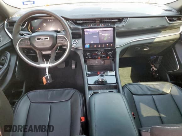 ✅ 2025 Jeep Grand Cherokee Limited • VIN: 1C4RJGBG8SC284339 • Лот: 80670585. Опубликован ранее на Copart с пробегом 16 353 миль. Бесплатный доступ к архиву аукционных продаж из США и подробный отчёт об истории автомобиля на DreamBid. Изображение 8.