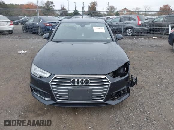 ✅ 2017 Audi A4 Prestige • VIN: WAUFNAF47HN035447 • Lot: 43564166. Wystawiony na IAAI z przebiegiem 157 567 mil. Bezpłatny archiwum sprzedaży aukcyjnych z USA i szczegółowy raport historii pojazdu na DreamBid. Zdjęcie 12.