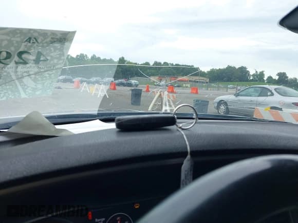 ✅ 2019 Dodge Charger SXT • VIN: 2C3CDXJG2KH631003 • Лот: 42963943. Опубликован ранее на IAAI с пробегом 146 234 миль. Бесплатный доступ к архиву аукционных продаж из США и подробный отчёт об истории автомобиля на DreamBid. Изображение 11.