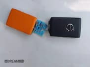 ✅ 2025 Volvo XC40 Plus Dark Theme • VIN: YV4L12UC1S2453686 • Лот: 42406011. Опубликован ранее на IAAI с пробегом 2 945 миль. Бесплатный доступ к архиву аукционных продаж из США и подробный отчёт об истории автомобиля на DreamBid. Изображение 11.