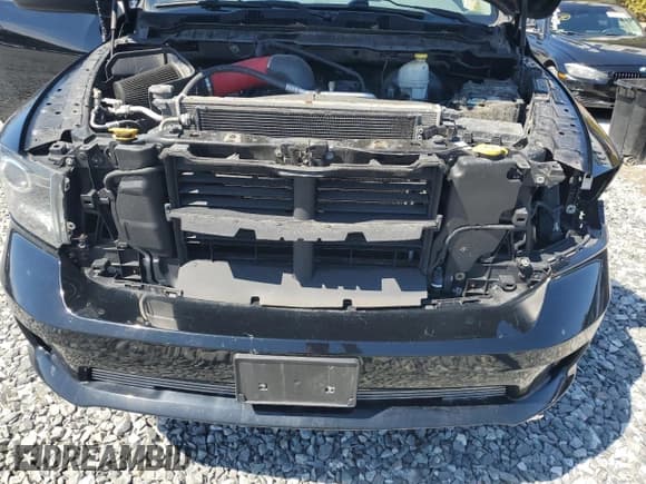 ✅ 2015 Ram 1500 Tradesman • VIN: 3C6JR7AT2FG560089 • Lot: 52805415. Wystawiony na Copart z przebiegiem 120 500 mil. Bezpłatny archiwum sprzedaży aukcyjnych z USA i szczegółowy raport historii pojazdu na DreamBid. Zdjęcie 11.