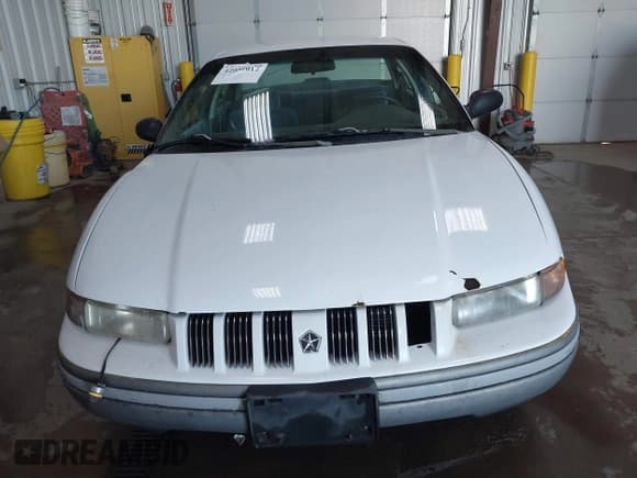 ✅ 1993 Chrysler Concorde • VIN: 2C3EL56F6PH643680 • Lot: 42051012. Wystawiony na IAAI z przebiegiem 229 330 mil. Bezpłatny archiwum sprzedaży aukcyjnych z USA i szczegółowy raport historii pojazdu na DreamBid. Zdjęcie 13.