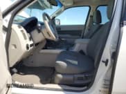 ✅ 2009 Ford Escape Hybrid • VIN: 1FMCU59319KA79008 • Lot: 49516745. Listed on Copart with 124,707 mi. Free auction sales archive from the USA and detailed vehicle history report at DreamBid. Image 7.